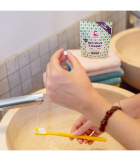 Pasta de dinti tablete cu pudra de urzica si aroma de menta, fara fluor, Lamazuna (120 tablete), 30 g